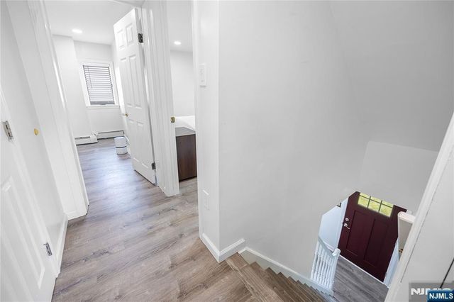 182 Coombs Drive, Paramus, NJ 07652