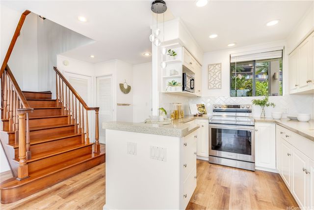 46-81 Konohiki Street 3531, Kaneohe, HI 96744
