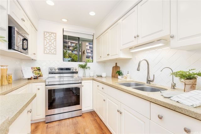 46-81 Konohiki Street 3531, Kaneohe, HI 96744