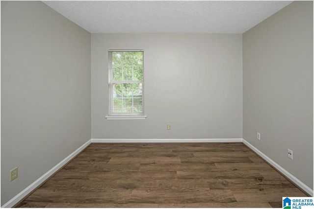 1210 Patton Creek Ln, Hoover, AL 35226