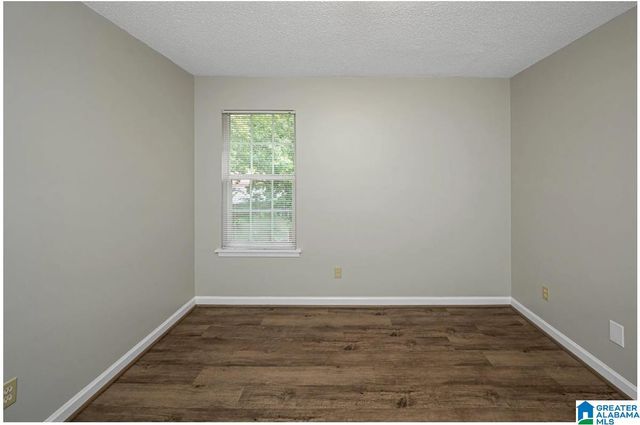1210 Patton Creek Ln, Hoover, AL 35226