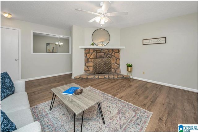 1210 Patton Creek Ln, Hoover, AL 35226
