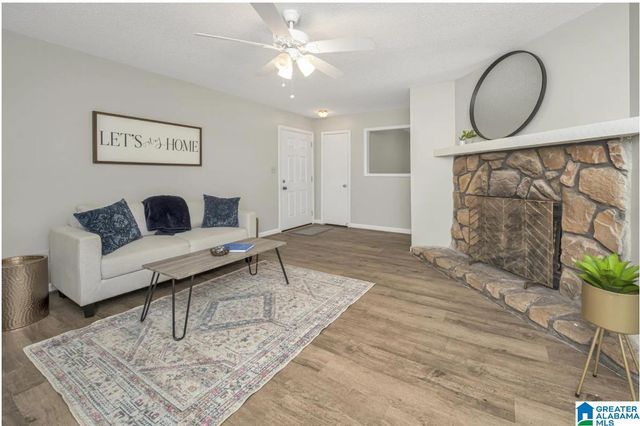 1210 Patton Creek Ln, Hoover, AL 35226