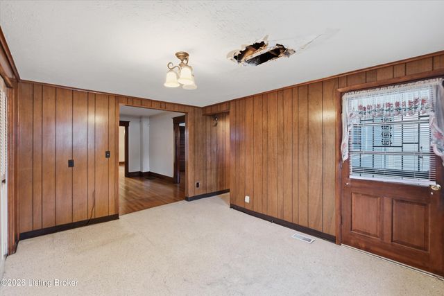 526 Atwood St, Louisville, KY 40217