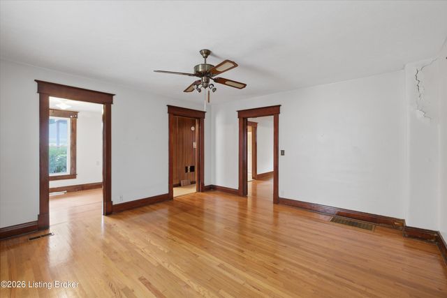 526 Atwood St, Louisville, KY 40217