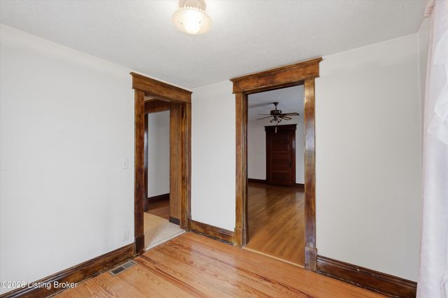 526 Atwood St, Louisville, KY 40217