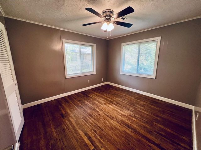 2019 SHIRLEY PARK Place, Alexandria, LA 71301