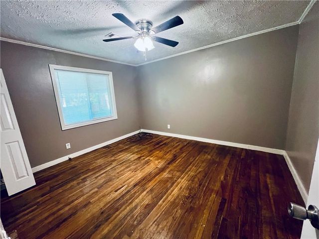 2019 SHIRLEY PARK Place, Alexandria, LA 71301