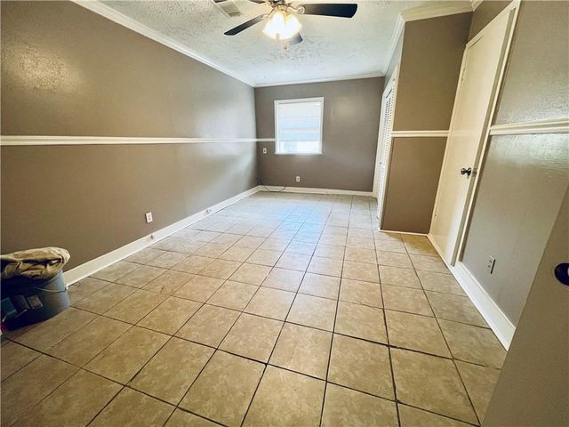 2019 SHIRLEY PARK Place, Alexandria, LA 71301