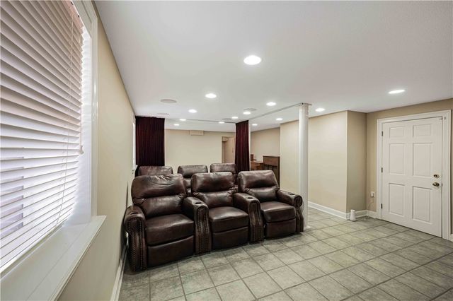 8 Free Ferry Heights, Fort Smith, AR 72903