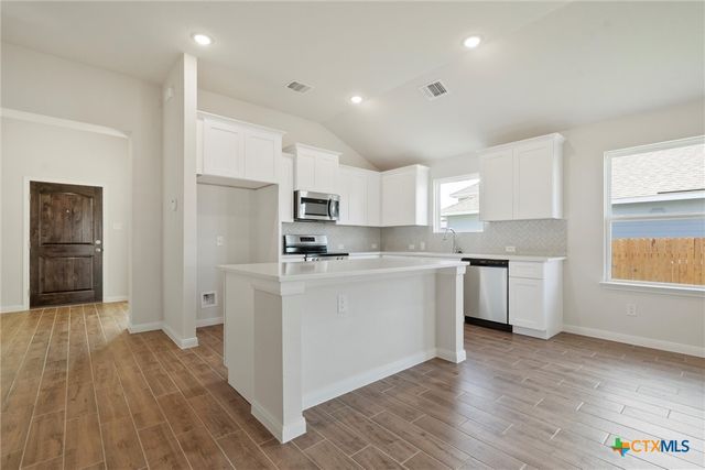 814 Waylon Circle, Killeen, TX 76542