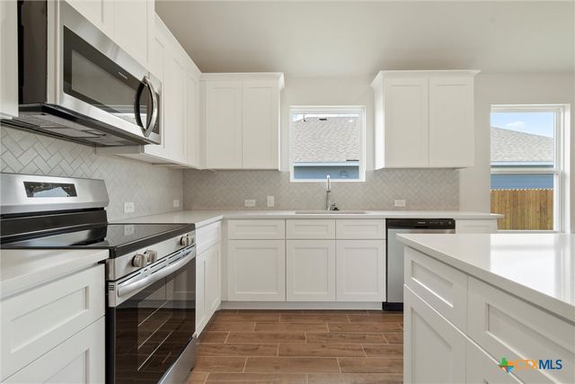 814 Waylon Circle, Killeen, TX 76542