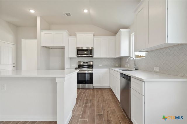 814 Waylon Circle, Killeen, TX 76542