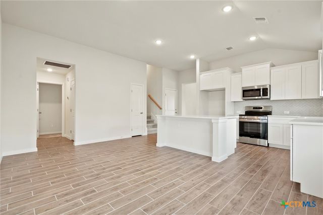 814 Waylon Circle, Killeen, TX 76542