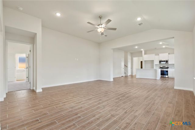 814 Waylon Circle, Killeen, TX 76542