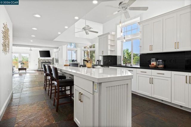 2050 Shell Ridge Trl, Walnut Creek, CA 94598