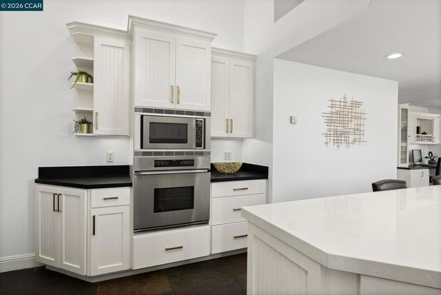 2050 Shell Ridge Trl, Walnut Creek, CA 94598