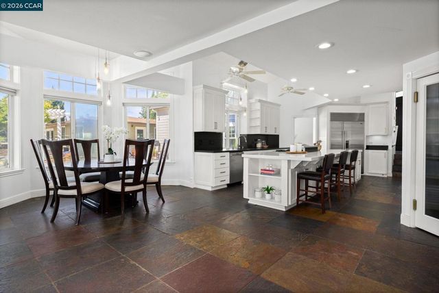 2050 Shell Ridge Trl, Walnut Creek, CA 94598