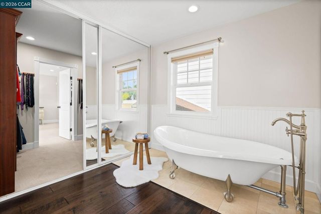 2050 Shell Ridge Trl, Walnut Creek, CA 94598