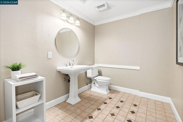 2050 Shell Ridge Trl, Walnut Creek, CA 94598