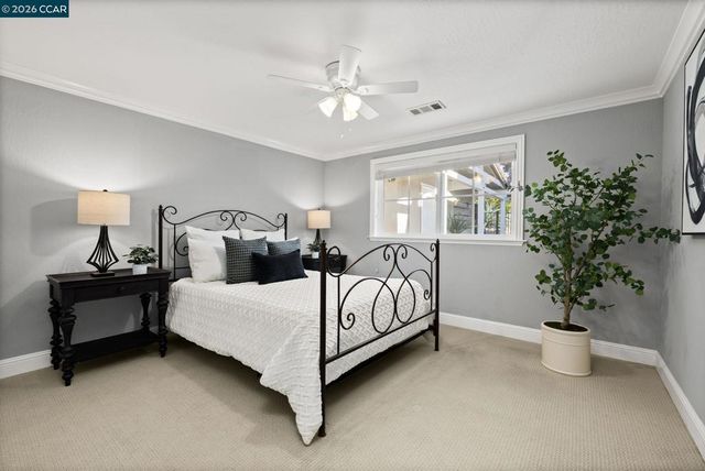 2050 Shell Ridge Trl, Walnut Creek, CA 94598