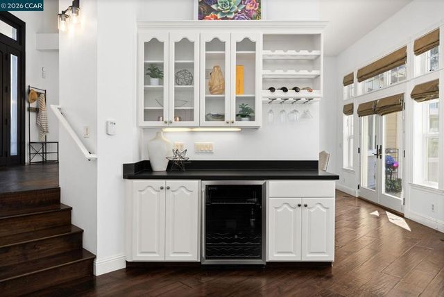 2050 Shell Ridge Trl, Walnut Creek, CA 94598