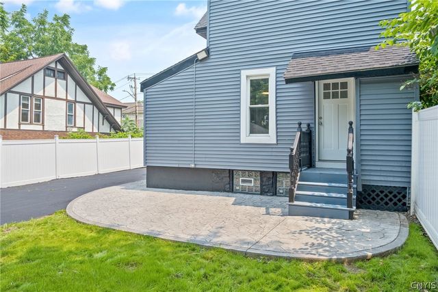 430 Maple Street, Syracuse, NY 13210