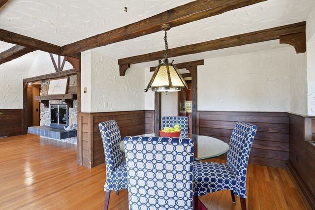 10 Cadwell Dr, Wilbraham, MA 01095