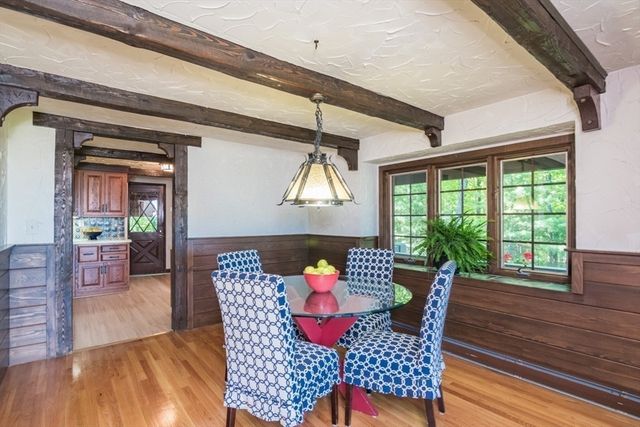 10 Cadwell Dr, Wilbraham, MA 01095