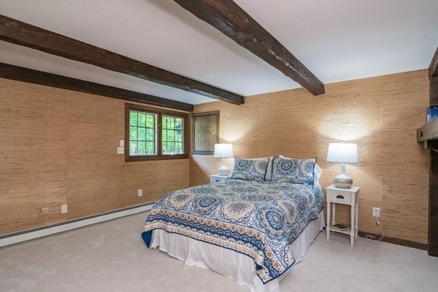 10 Cadwell Dr, Wilbraham, MA 01095
