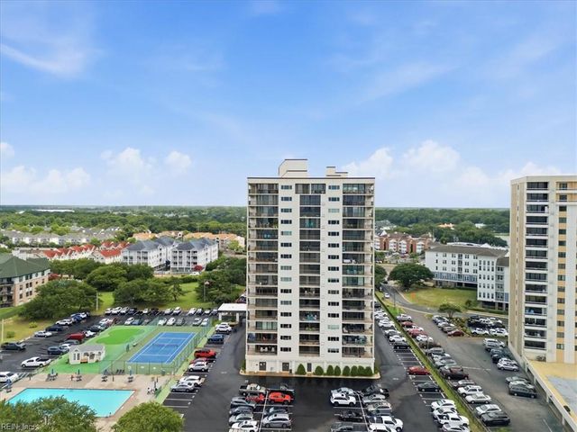 3288 Page Ave Apt 504, Virginia Beach, VA 23451