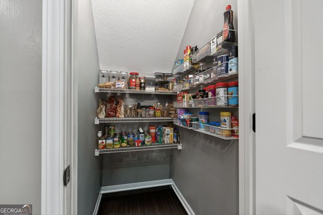 15 Bluegrass Cove NE, Cartersville, GA 30121