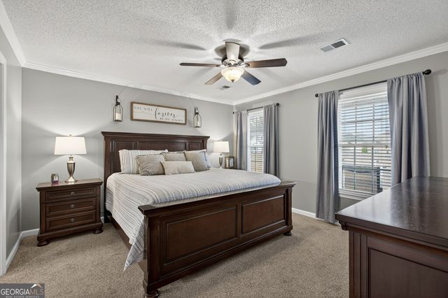 15 Bluegrass Cove NE, Cartersville, GA 30121