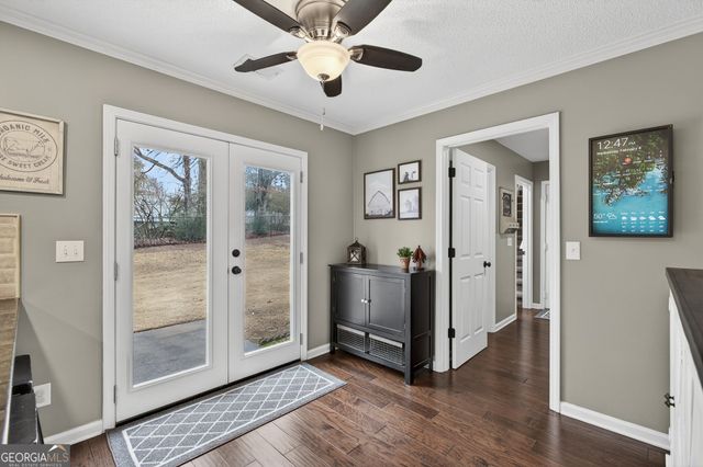 15 Bluegrass Cove NE, Cartersville, GA 30121