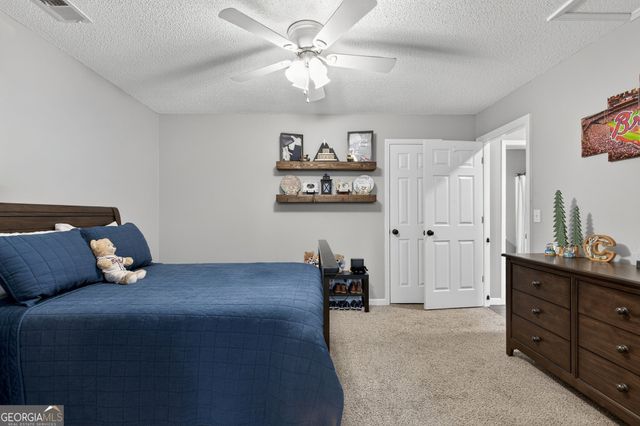 15 Bluegrass Cove NE, Cartersville, GA 30121