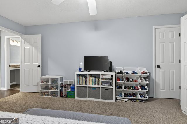 15 Bluegrass Cove NE, Cartersville, GA 30121