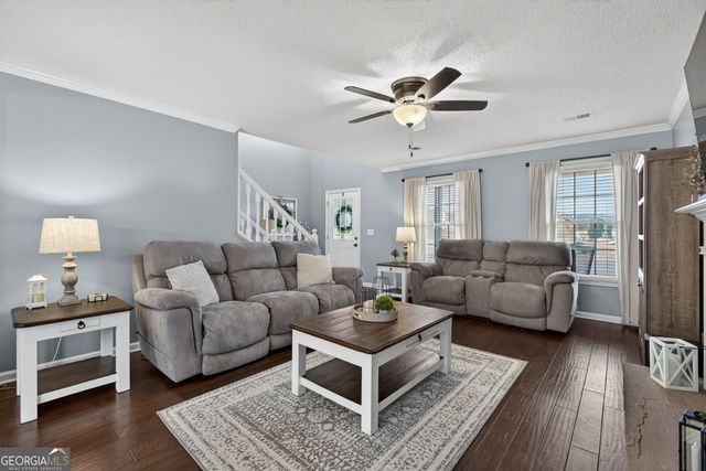 15 Bluegrass Cove NE, Cartersville, GA 30121