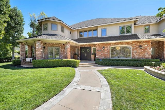 25512 Saddle Rock Place, Laguna Hills, CA 92653