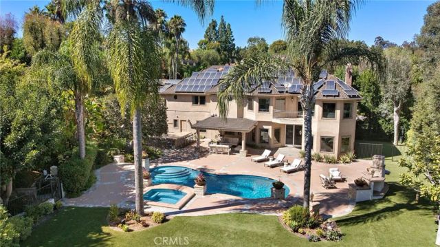 25512 Saddle Rock Place, Laguna Hills, CA 92653