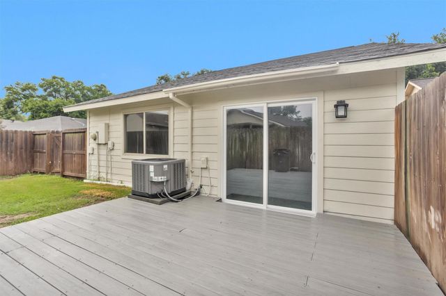 17733 Northhagen Drive, Houston, TX 77084