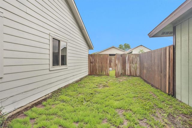 17733 Northhagen Drive, Houston, TX 77084