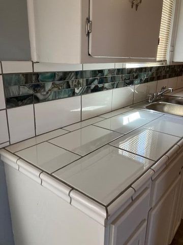 1722 N Mooney Boulevard, Visalia, CA 93291