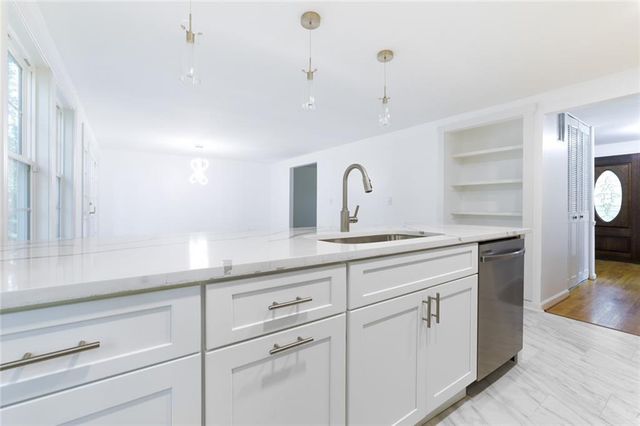 235 Cedar Drive, Peachtree City, GA 30269
