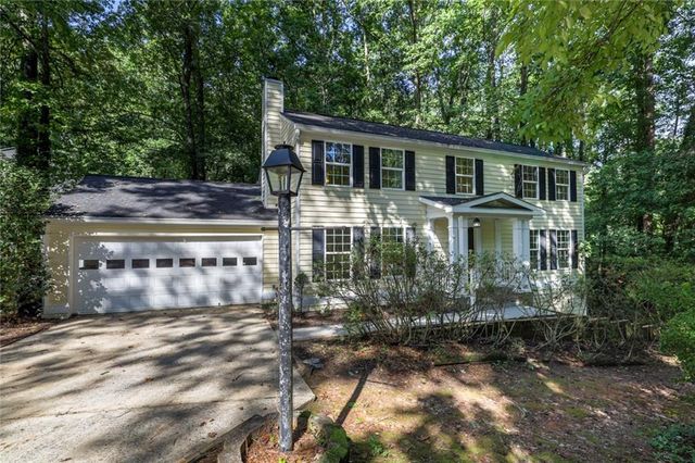 235 Cedar Drive, Peachtree City, GA 30269