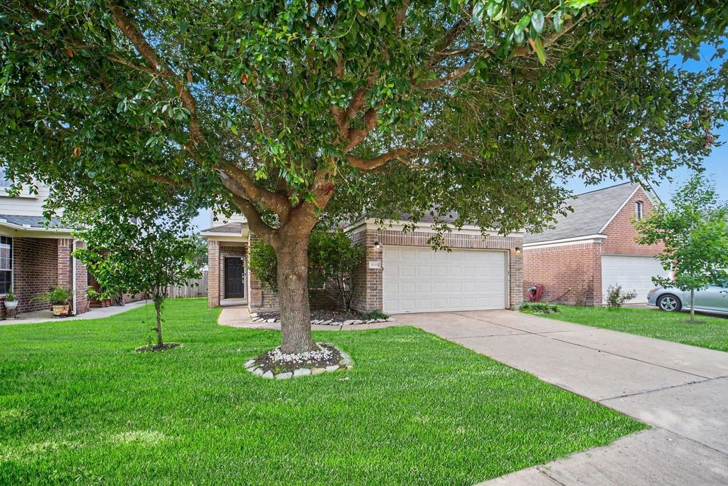18519 Alemarble Oak Street, Cypress, TX 77429