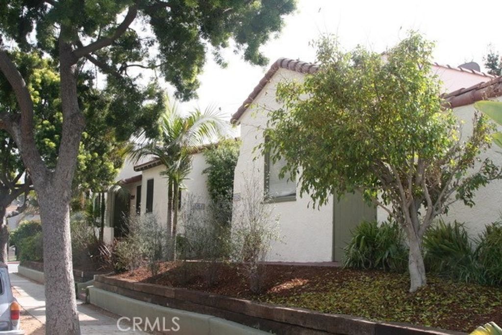 2654 7th, Santa Monica, CA 90405