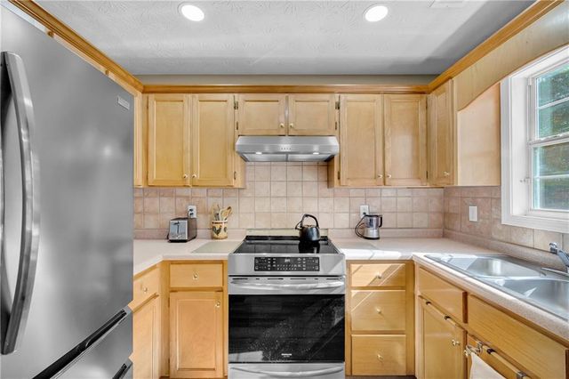 80 Berkshire Keep, Covington, GA 30016