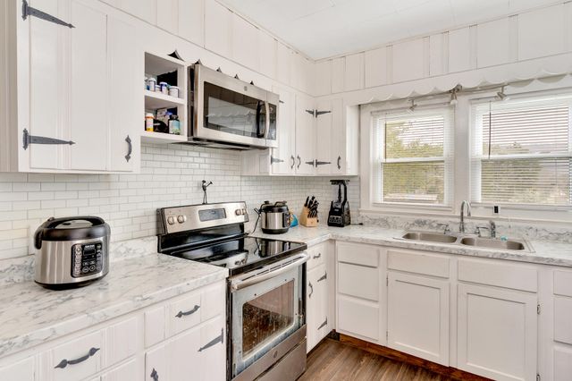 15465 Us 11 Highway, Trenton, GA 30752