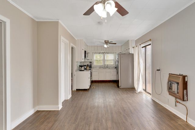 15465 Us 11 Highway, Trenton, GA 30752