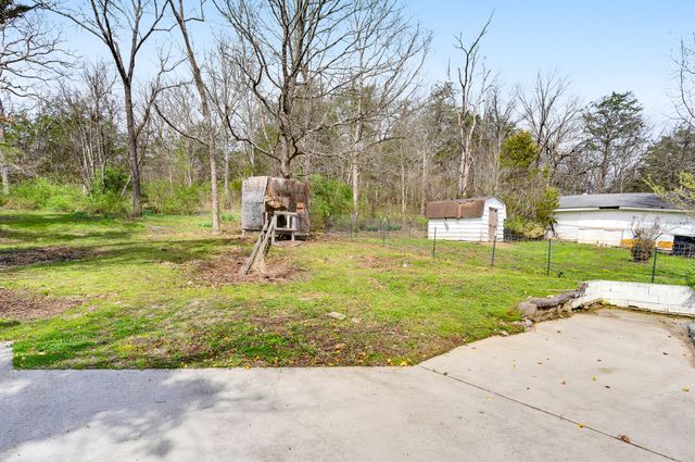 15465 Us 11 Highway, Trenton, GA 30752